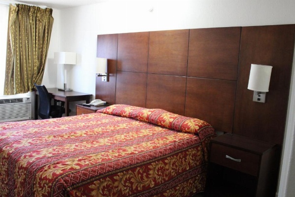 Flagstaff Motel image 20