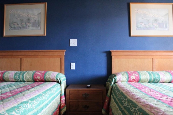 Flagstaff Motel image 25