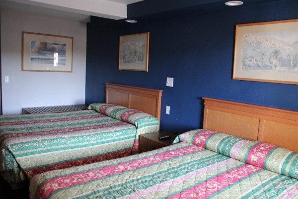 Flagstaff Motel image 32